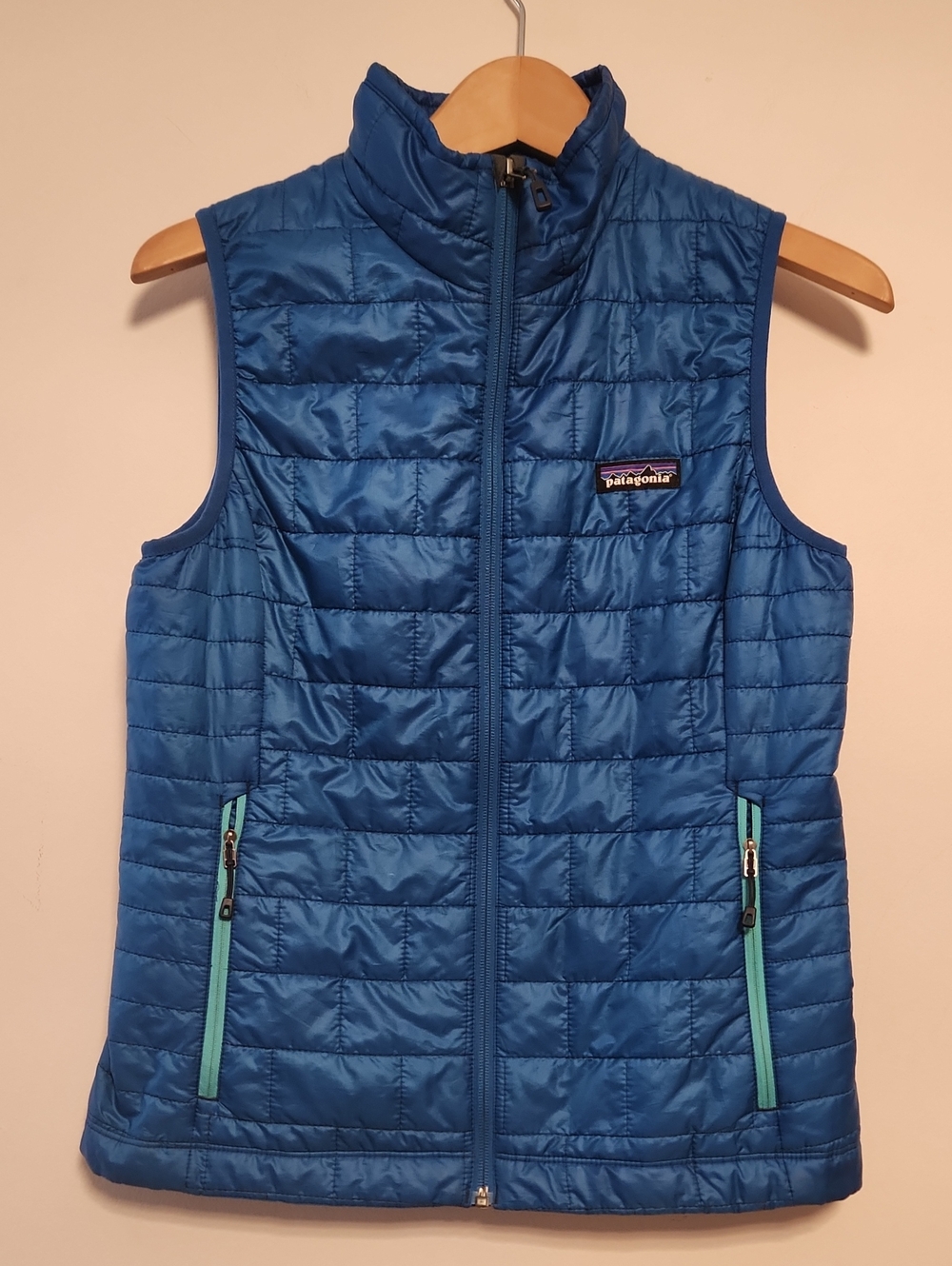Patagonia Nano Puffer Electric Blue Quilted Vest with Teal Interior Size S Women